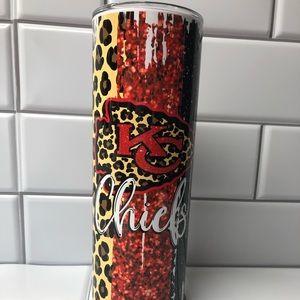 Kansas City chiefs  20 ounce Tumbler with lid and straw